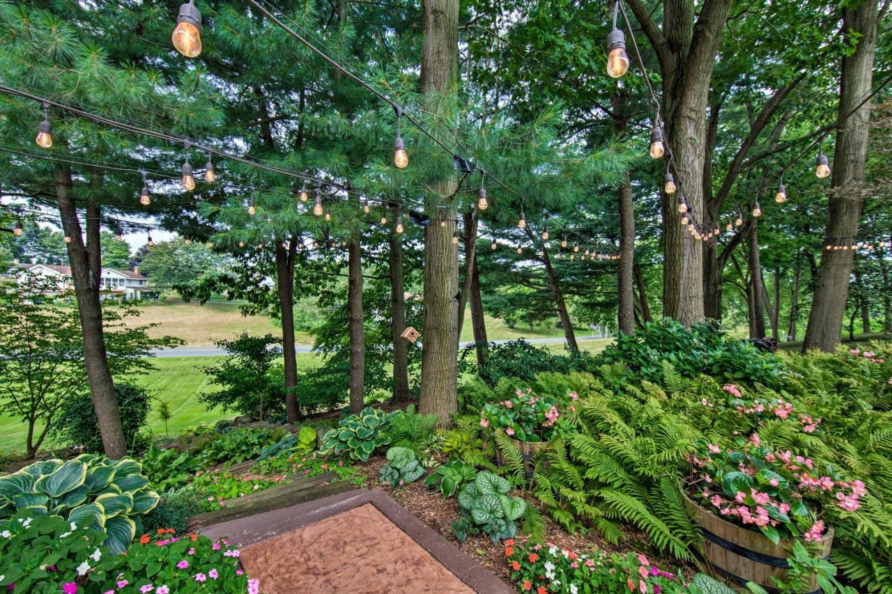 Charming Apartment With Yard And Beautiful Gardens! Manheim Exterior photo